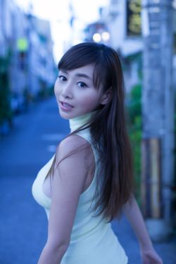 我和小娻孑在厨房